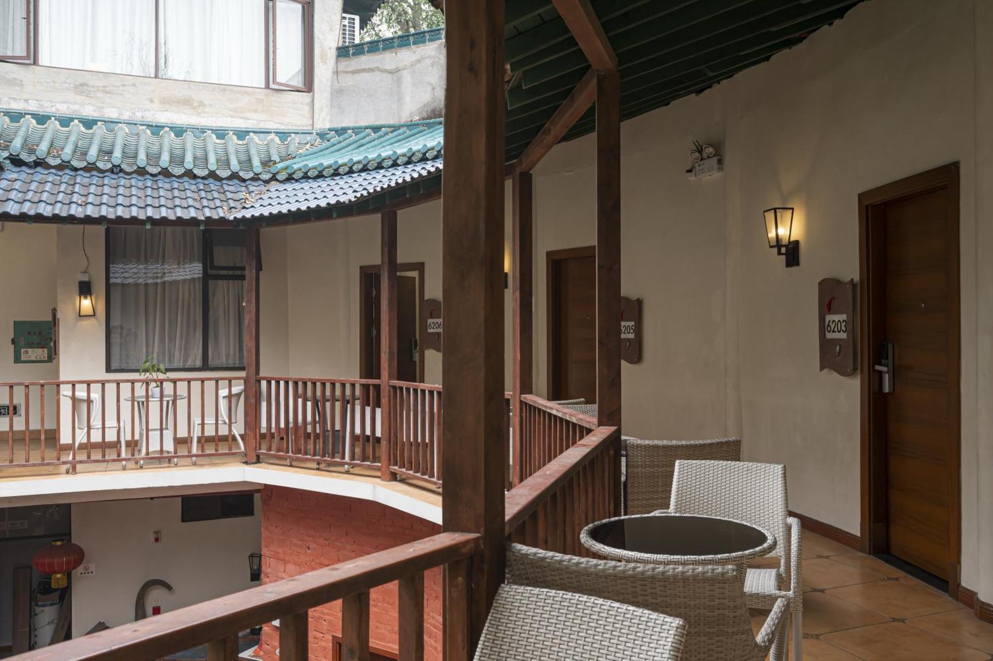 Guilin Crystal Crescent Moon Hotel Εξωτερικό φωτογραφία